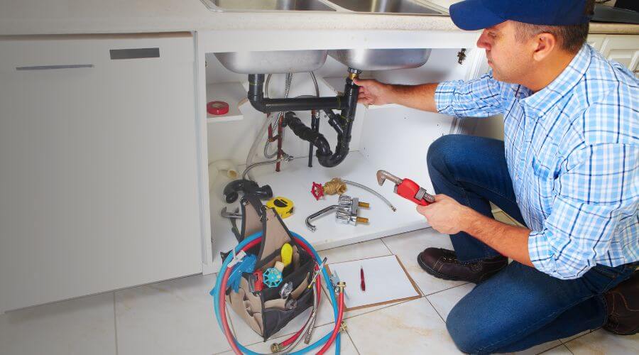 Professional sink repair in Hialeah, FL
